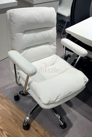 Medium back leather revolving chair