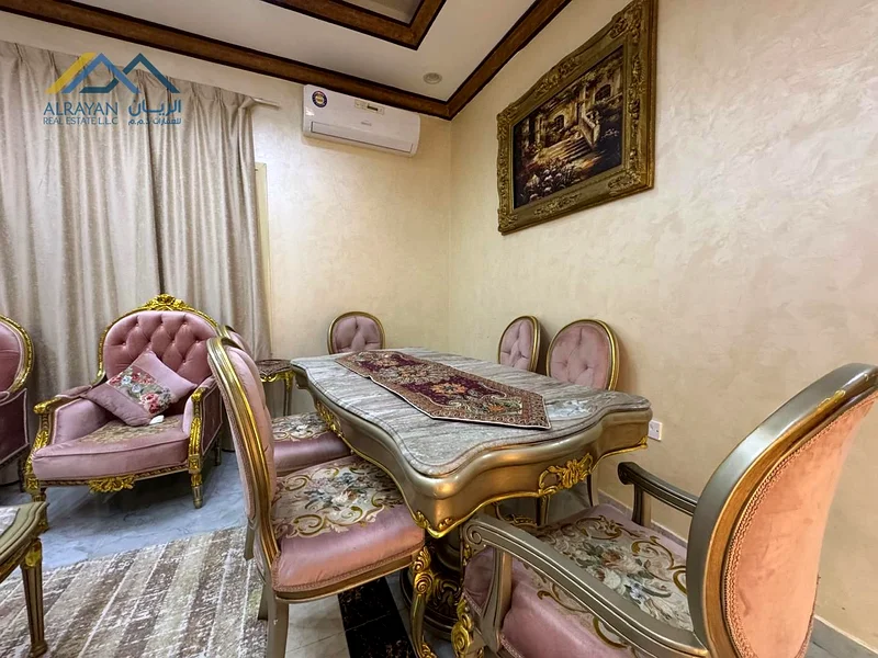 بما في ذلك الكهرباء والماء وتكييف الهواء، مساحة واسعة تبلغ 5000 قدم مربع63870351921154114