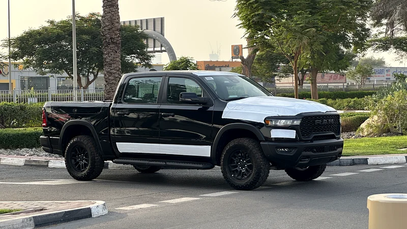 Rebel X 2025 GCC 3.0TT 4X4  3 Years Official Dealer Warranty Zero KM.63223816231042112