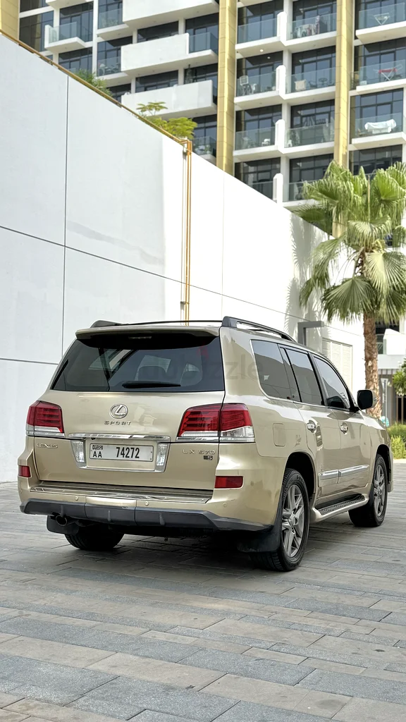 لكزس LX570 خالية من الحوادث63226738183681113
