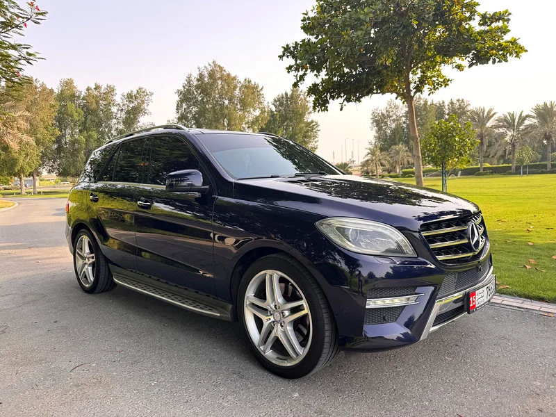 مرسيدس بنز ML400 AMG خليجي 2015 فل اوبشن استخدام سيدة من الوكالة ، تشييكات الوكالة بدون63146290622338112