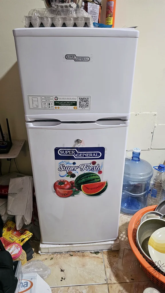 ثلاجة بحالة جيدة63252952899075113