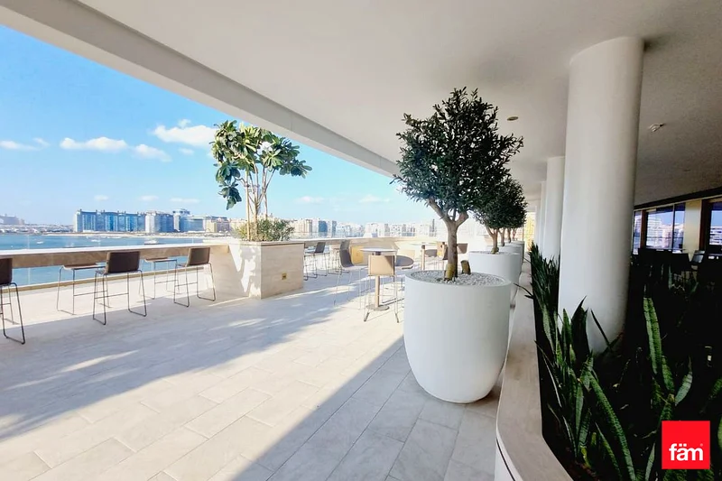 Palm Facing | Astonishing View | Luxury Living63733502138499112