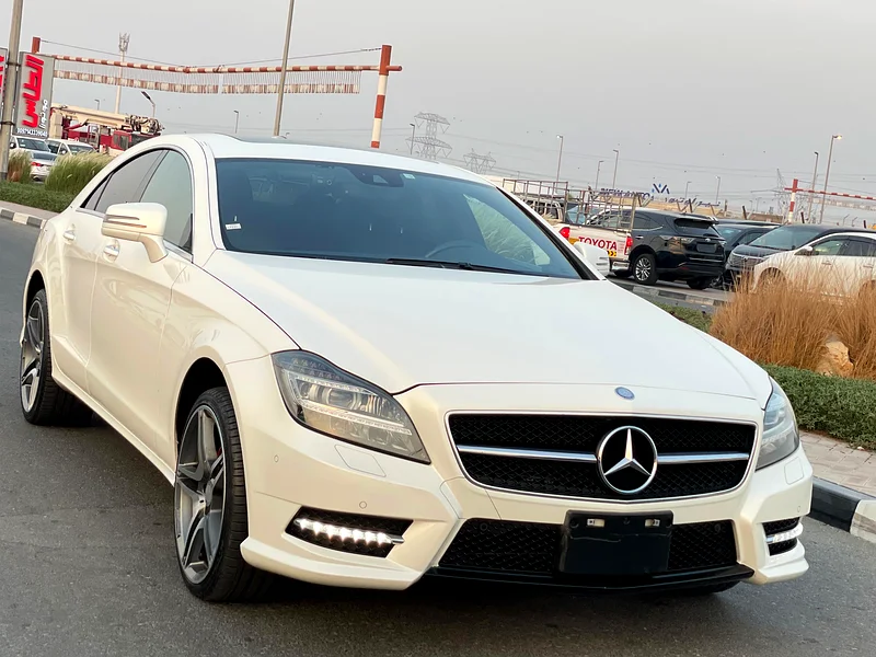 2012  -  CLS350  -  حزمة AMG  -  حالة ممتازة  -  كيلومترات قليلة63164313779074112
