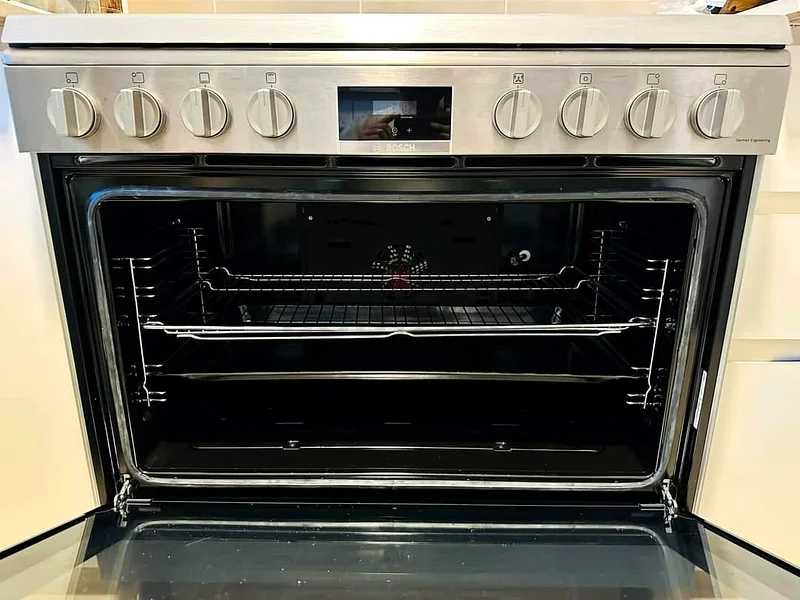 فرن طهي غاز من بوش بخمسة مواقد 90×60 سم63265603256449111