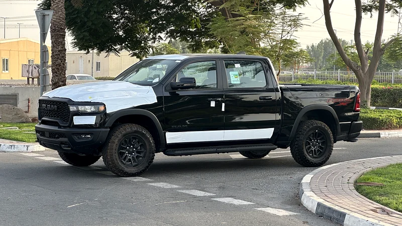 Rebel X 2025 GCC 3.0TT 4X4  3 Years Official Dealer Warranty Zero KM.63223816231042111
