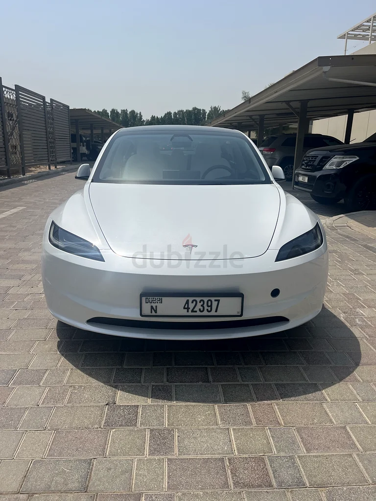 New shape Tesla Model 363175703541377112