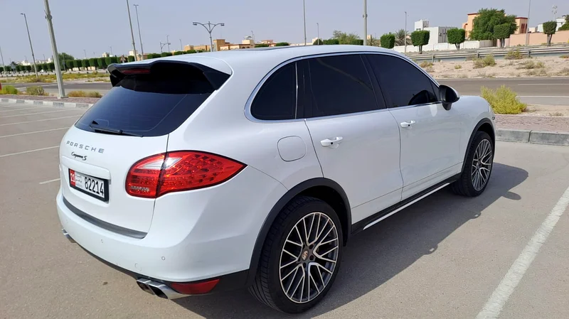 Porsche Cayenne S 201463168969354498112