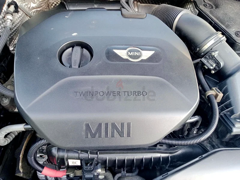 Mini Cooper in Excellent Condition With Low Mileage And New Shape63139218457475113