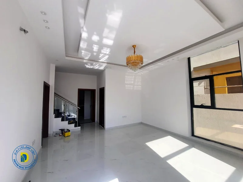 For sale, a 3-bedroom villa, in a prime location in Al Helio 2. The price includes registration and63186740326401113