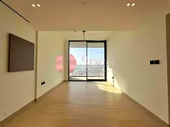 Beautiful skyline view | Modern | High floor