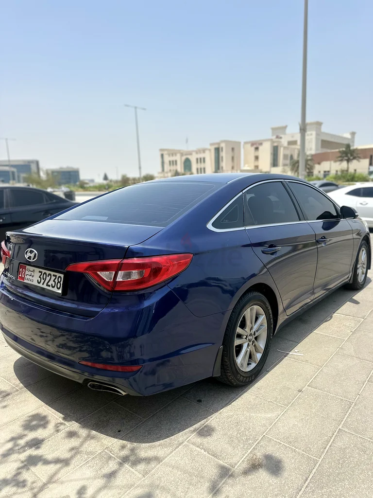 2016 model Hyundai Sonata; GCC spec; Blue color; Accident free; well maintained63150946056065111