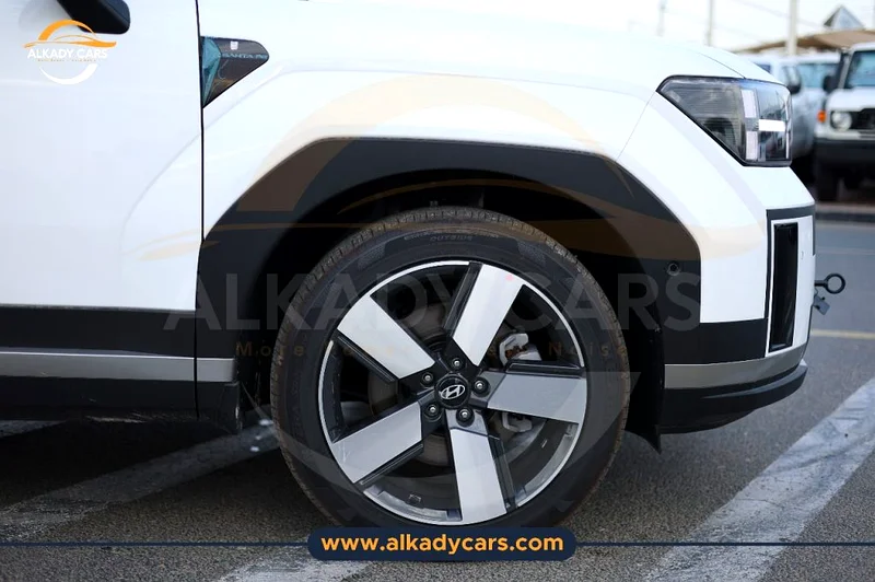 HYUNDAI SANTA FE LUXURY 2.5 TURBO MODEL 2024 GCC (Limited Stock)63232620571779114