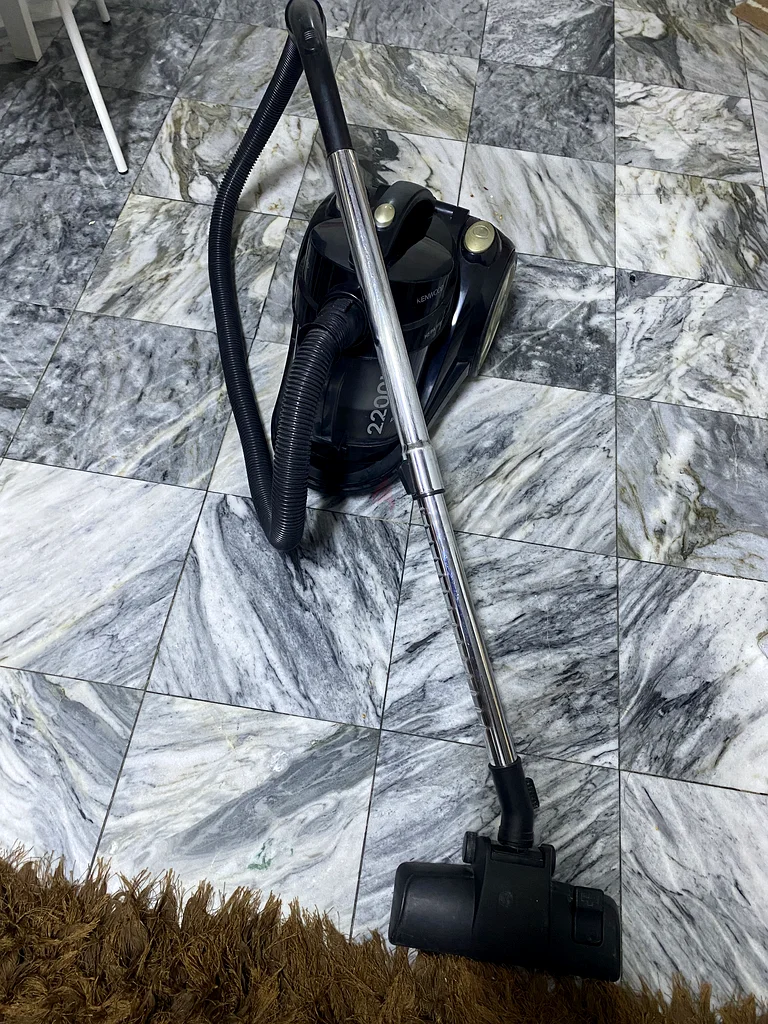 Powerful 2200W Vacuum Cleaner for Sale!63254498970242112