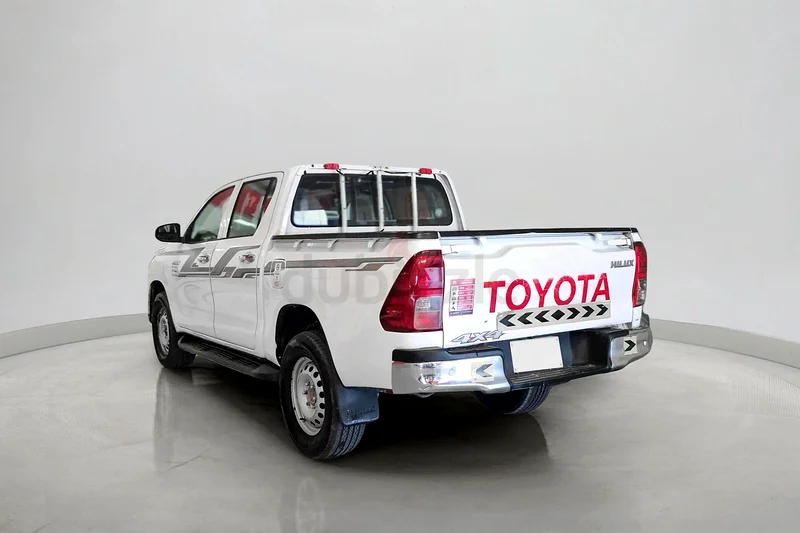 2020 Toyota Hilux Double Cab AWD 2.4L | GCC Specifications63138274920451114