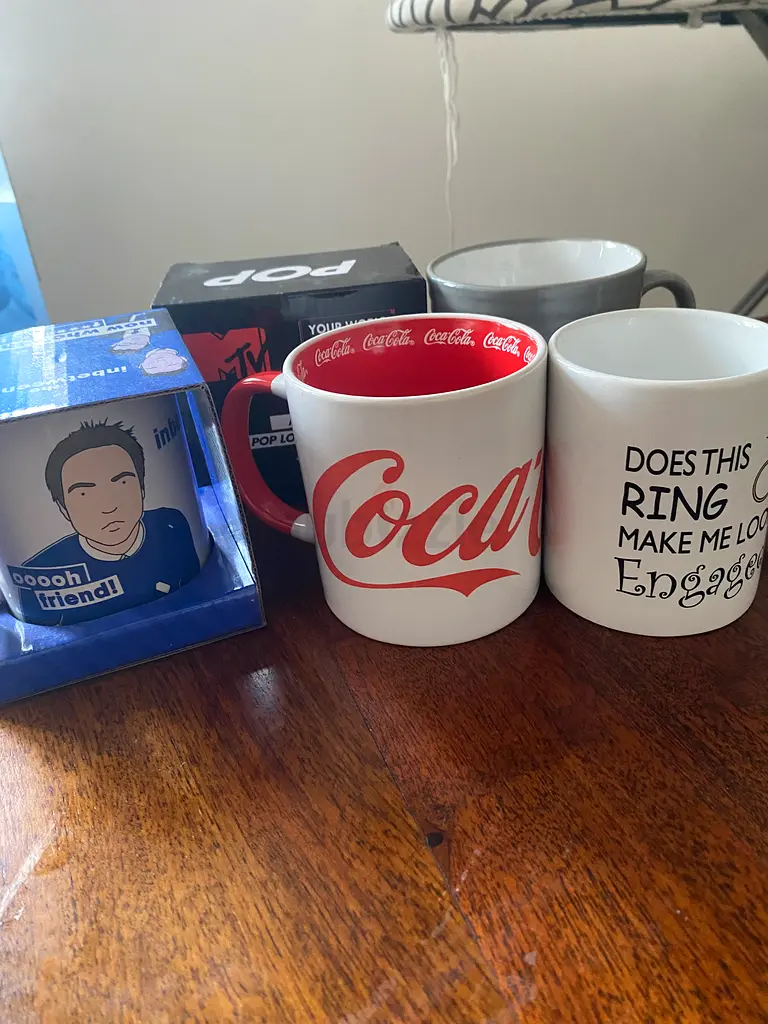 5 Branded cups for sale