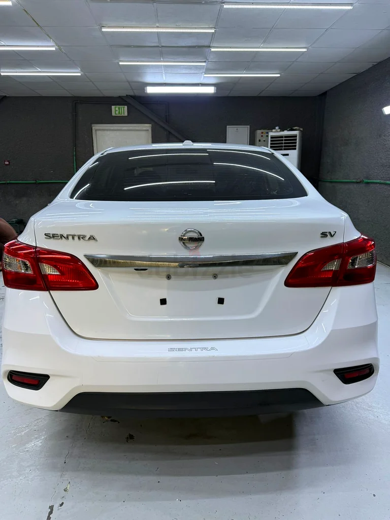 Nissan Sentra SV 201863166627144193114