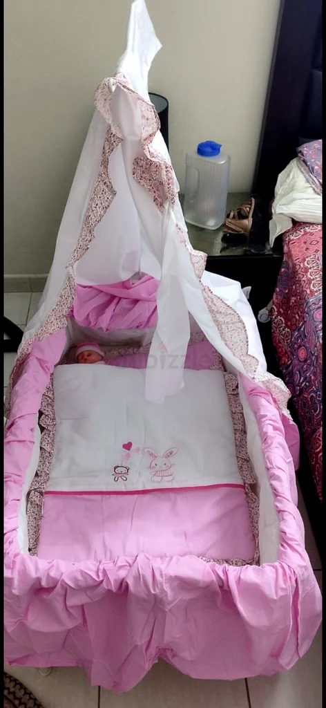 Juniors bassinet/crib63204862890114112