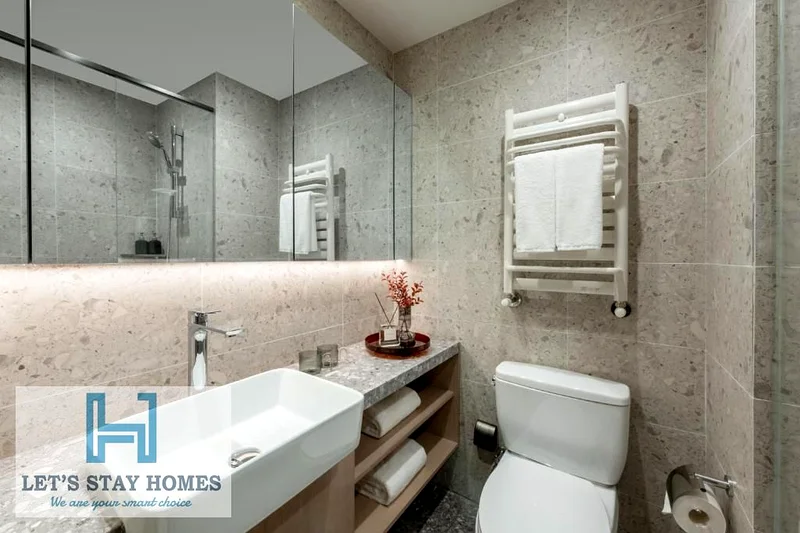 Affordable, furnished with kitchen, complimentary parking | unlimited gym & pool access | near metro63169926491906114