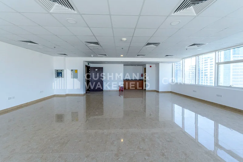 مستأجر | طابق كامل | مكتب مجهز | DMCC63186215732097113