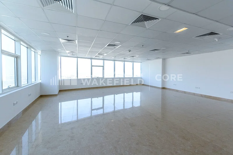 مستأجر | طابق كامل | مكتب مجهز | DMCC63186215732097112