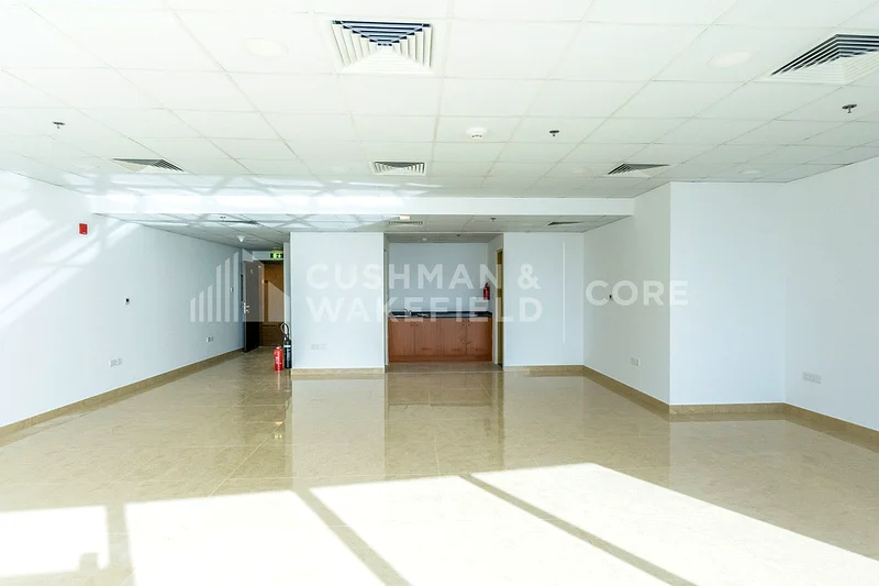 مستأجر | طابق كامل | مكتب مجهز | DMCC63186215732097114