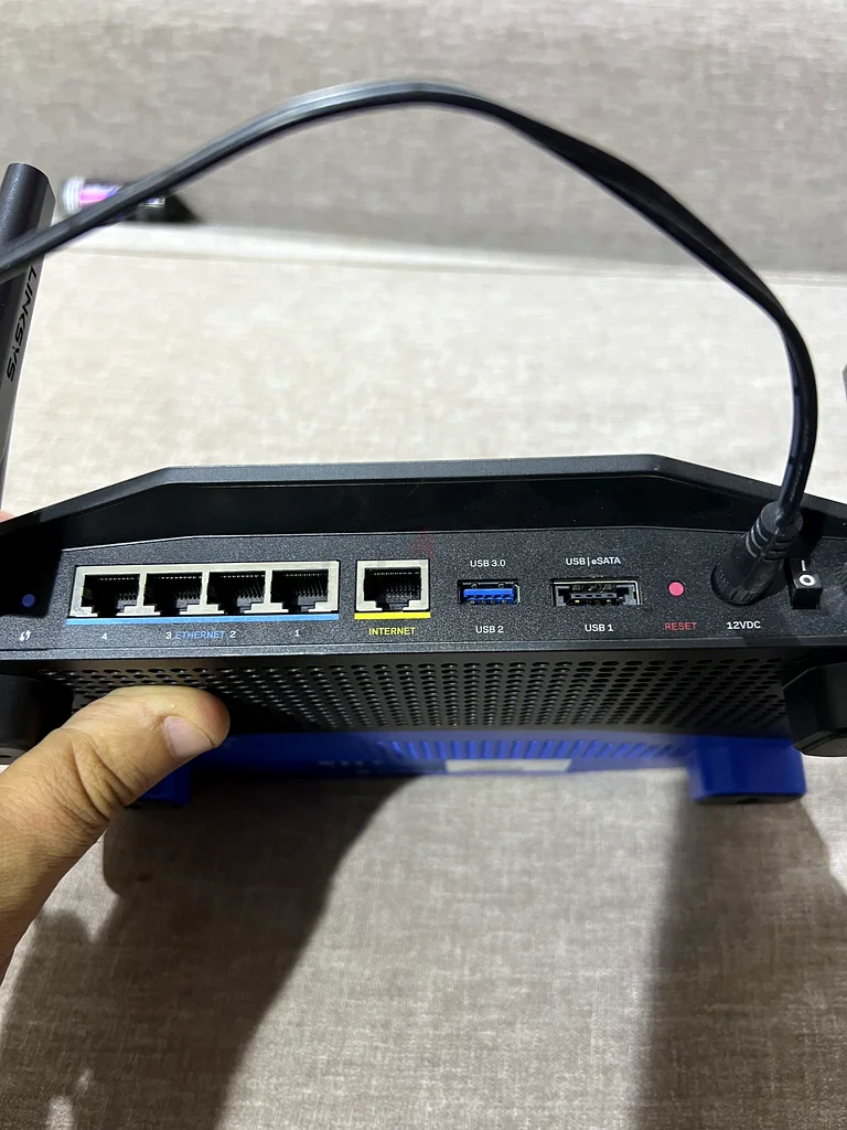 راوتر Linksys WRT3200ACM: واي فاي ثنائي النطاق AC3200، ثلاثي التدفق مع بث إشارة واي فاي جيجابت، وتقنية توجيه الإشارة63256600690305114