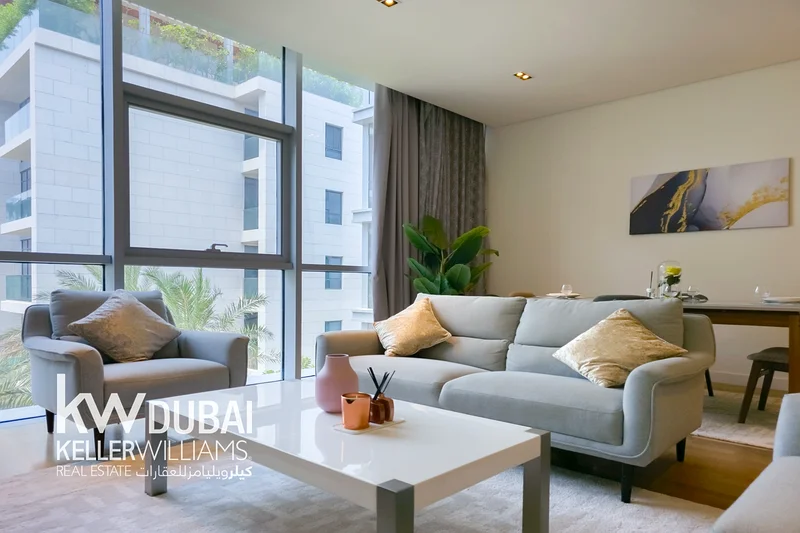 مفروش بالكامل | تخطيط كبير | شاغر63268793591938111