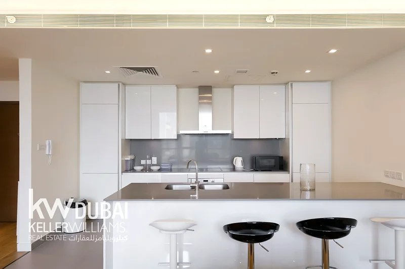 مفروش بالكامل | تخطيط كبير | شاغر63268793591938113