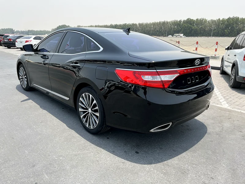HYUNDAI AZERA 6 CYLINDER63169913621891113