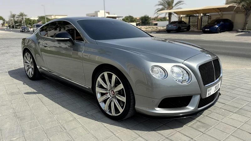 Bentley continental GT V8S GCC low mileage full history in excellent condition.63174778257666112