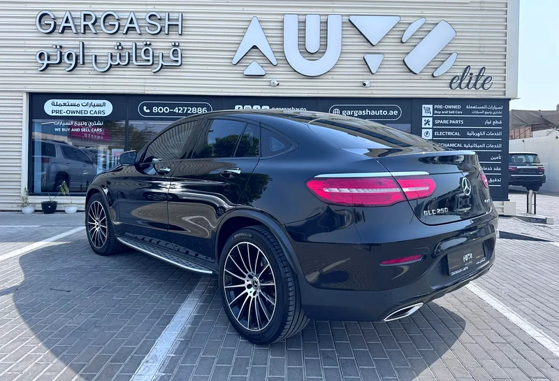 2019  Mercedes-Benz GLC 250 Coupe 4MATIC / Full Option / GCC / Accident Free / Original Paint63159256862082112