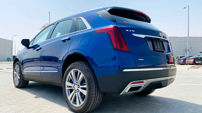 كاديلاك XT5 فاخرة وكأنها جديدة، حالة ممتازة للخليج63175260994049113