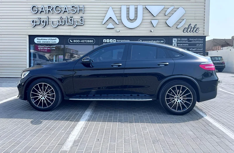 2019  Mercedes-Benz GLC 250 Coupe 4MATIC / Full Option / GCC / Accident Free / Original Paint63159256862082111
