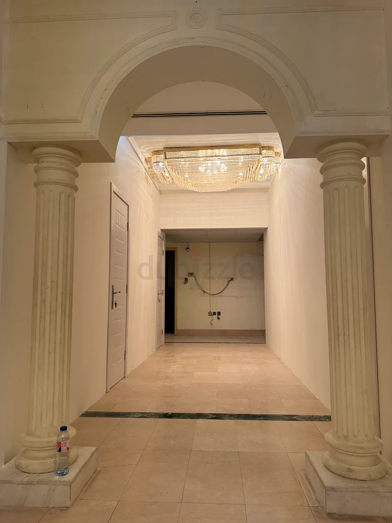 Family Couple Partition Room in Deira Al Baraha63143966652161113