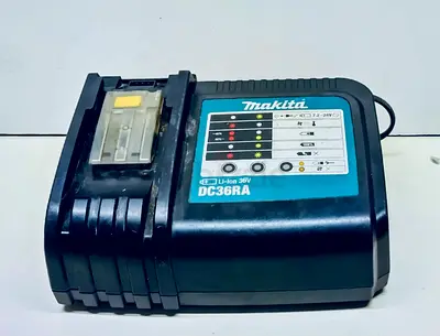 MAKITA DC 18 RA CHARGER FOR 36V BATTERY 220v