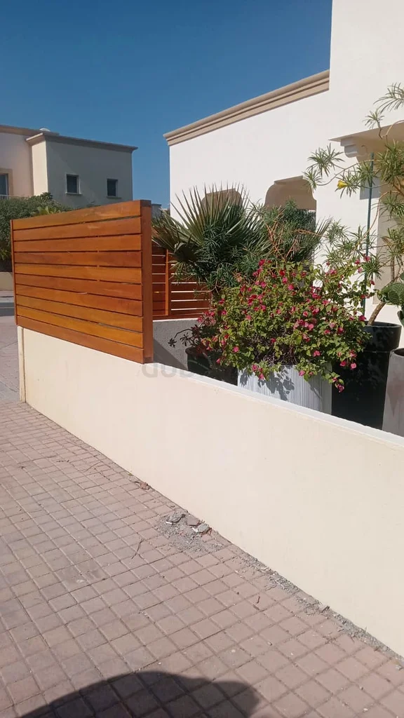 Wooden fence and door63221860867714114