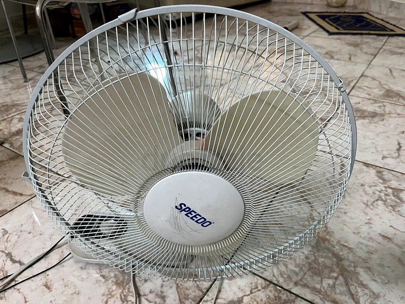 تبريد: مروحة واقفة كلاسيكية للبيع!63188176595970111