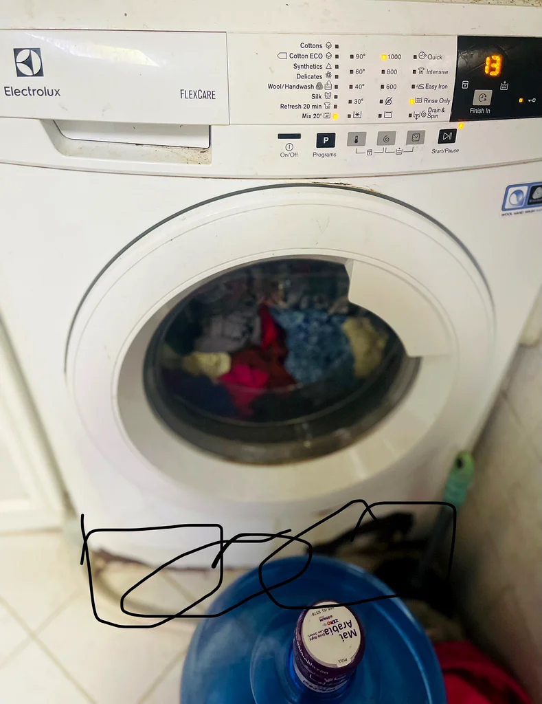 Electrolux FlexCare Washer - Efficient  Reliable Laundry Solution!63243676360707111