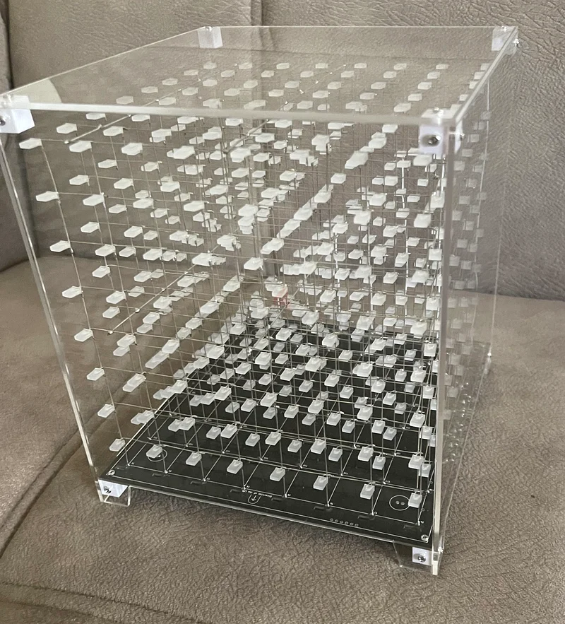 iCubeSmart 3D LED Cube 8x8x8 - BLUE - Fully Assembled with Protective Case – Like New63226270214402111