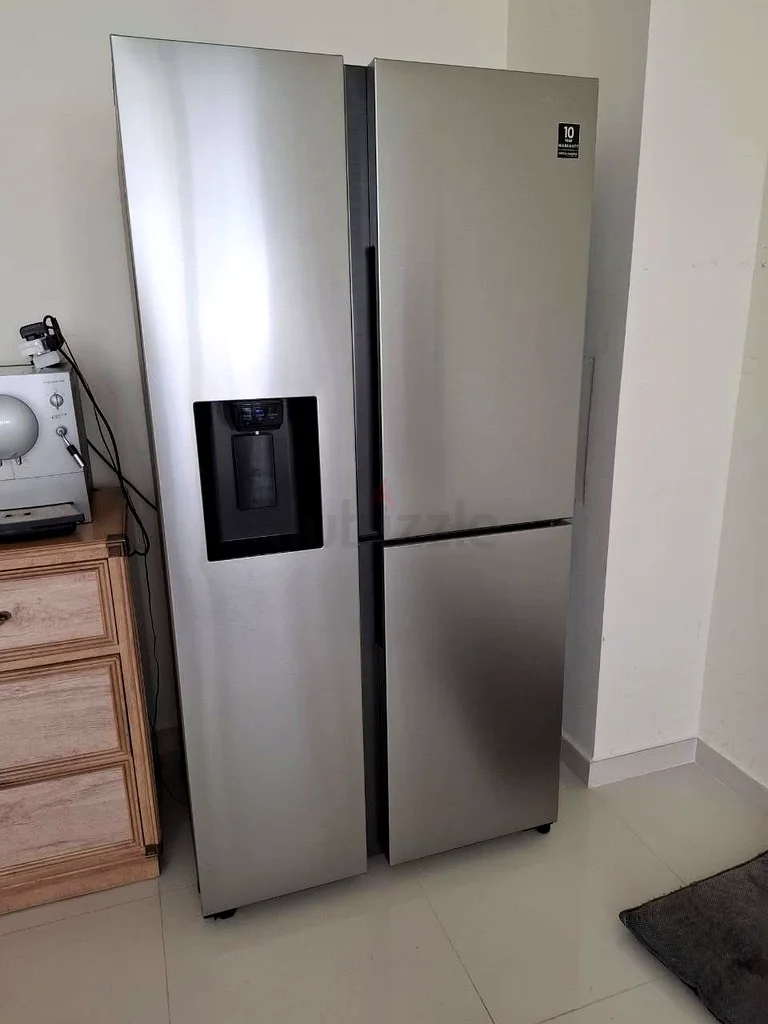 Sleek Stainless Steel Side-by-Side Refrigerator for Sale63247756522882111