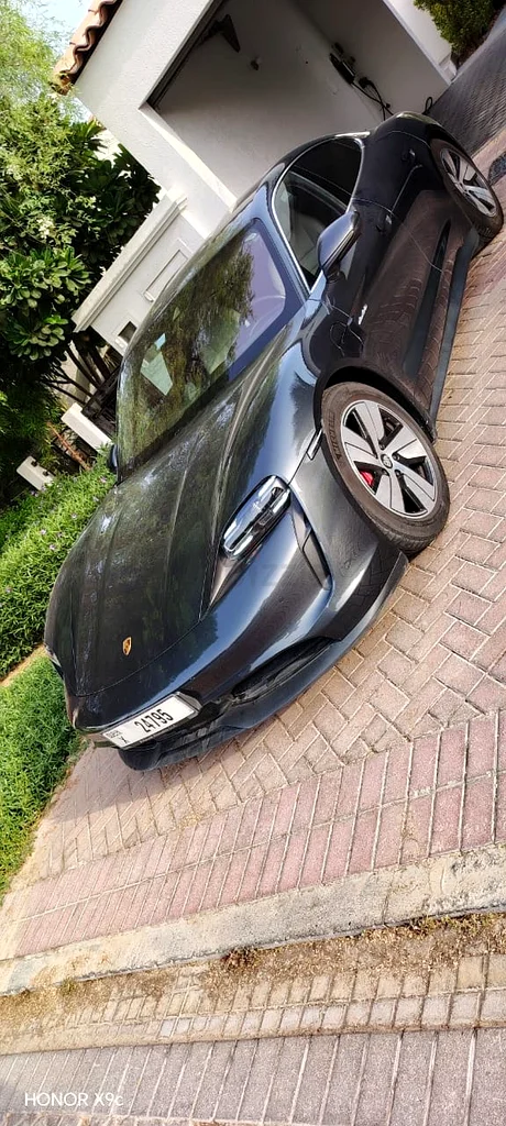 Porsche Taycan 4S from its owners63150479015042114