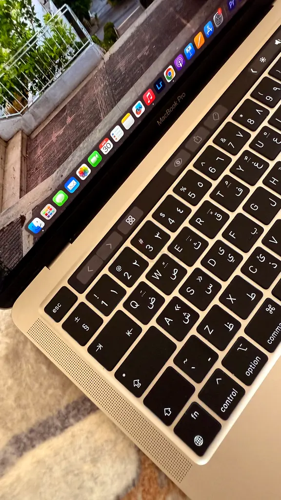 MacBook Pro m2 - 13” 16g ram 512gb63255536372866114