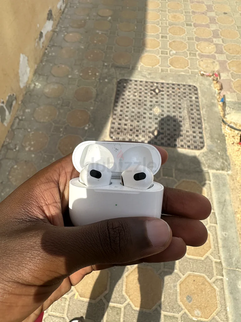 إيربودز63223358502145113