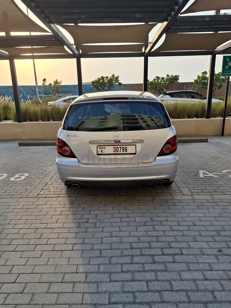 مرسيدس بنز R28063165225684482112