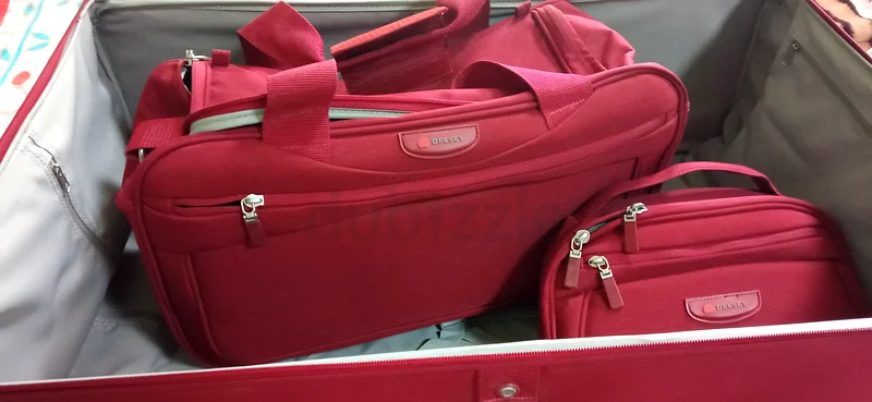 Travelling Suitcase63233127919363112