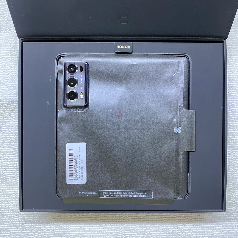 Honor Magic V2 16GB/512GB63214898172673111