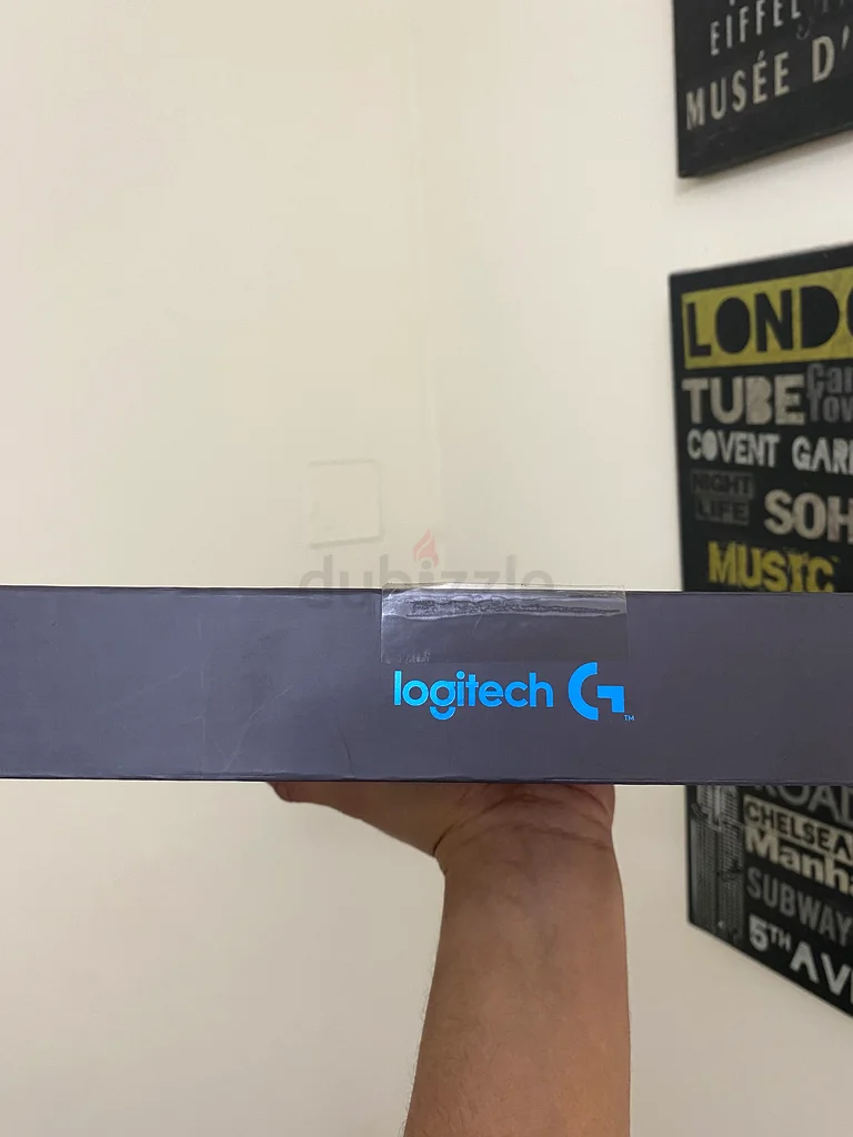 لوحيقة ألعاب لاسلكية Logitech G915 TKL جديدة بالكامل63253966522627112