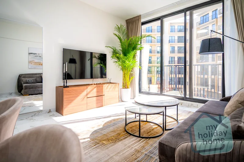 Bright & Modern 1 Bedroom– Minutes to Beach63825290832001110