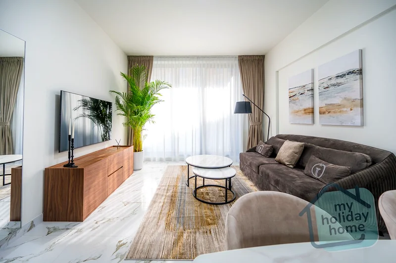 Bright & Modern 1 Bedroom– Minutes to Beach63825290832001113